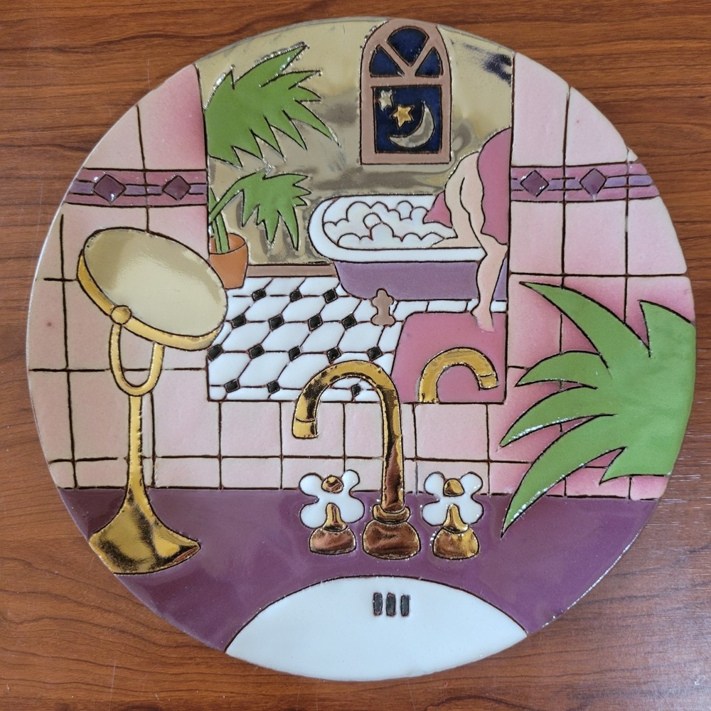 Judy Miller Decorative Plate Bathtub Bathroom California Art‎ Terra Cotta 9 Inch